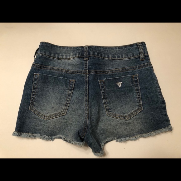 Guess Shorts Size 12 - Picture 7 of 7